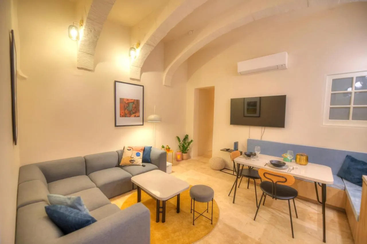 Stylish & Traditional 1 Bedroom Apartment Ddem1-1 Valletta