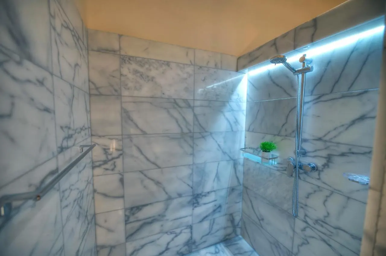 Stylish & Traditional 1 Bedroom Apartment Ddem1-1 Valletta Malta